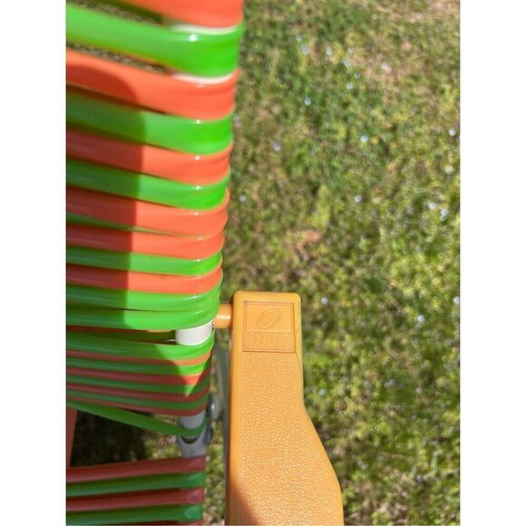 Vintage 1970s Jelly PVC Folding Lawn Chair Mod MCM Retro Lawn Beach Chair - Picture 8 of 11